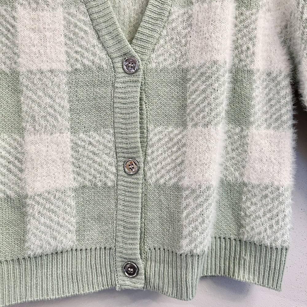Willow and Wind Pale Green Plaid Cropped Eyelash Cardigan Sweater Sz M 90s - Picture 5 of 11